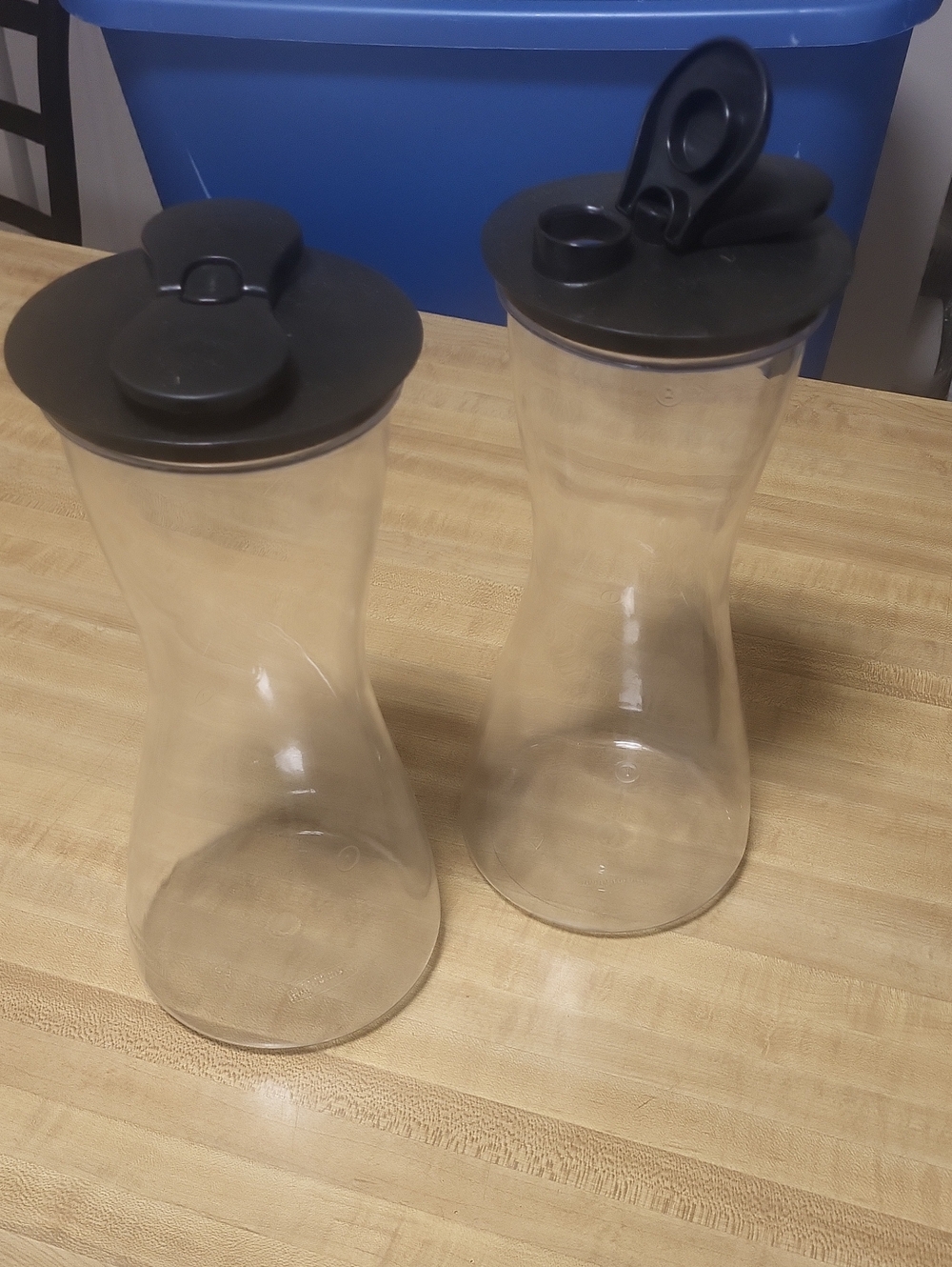 Clear Plastic Carafe with Black Flip Lid - Home Accents